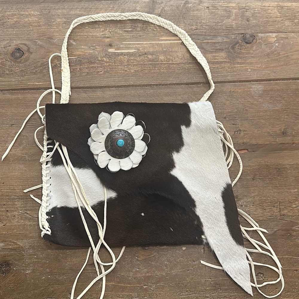 Shelly Litvak Rare cowhide shoulder bag original silver and turquoise detail